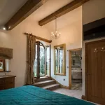Cedar Barn - Uk33352 브래드퍼드