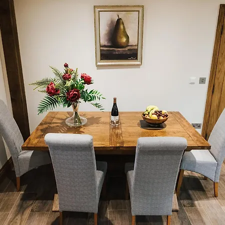 Cedar Barn - Uk33352 *